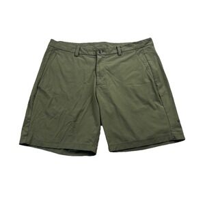 Lululemon Shorts Men 40 (Fit 38) Green Commission Relaxed 9" Warpstreme Chino‎
